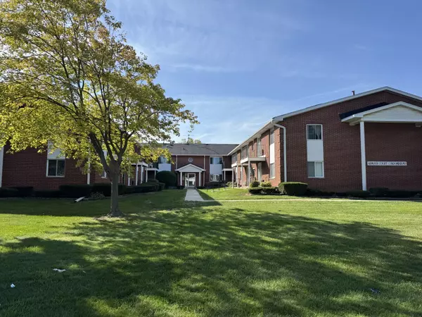 Greenfield, WI 53220,6151 W Howard Ave Unit 32
