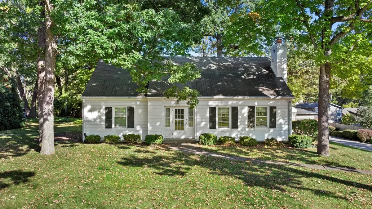 Wauwatosa, WI 53226,1672 N 124th St