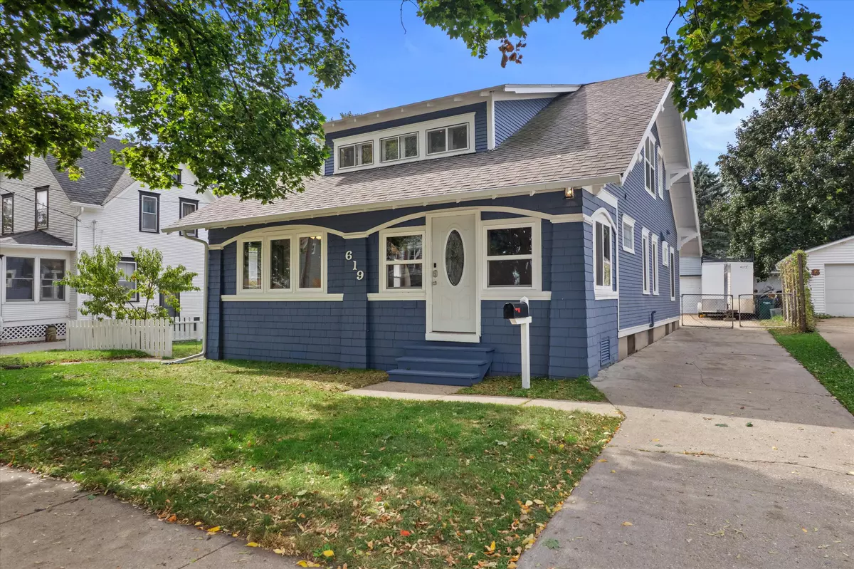 Fort Atkinson, WI 53538,619 Robert St