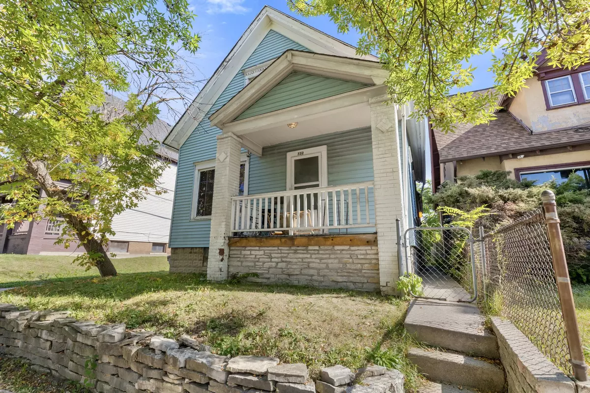 Milwaukee, WI 53233,532 N 26th St