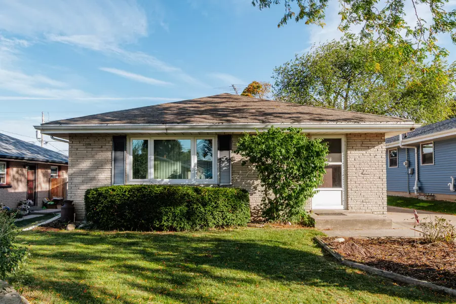 624 Clark Ave, South Milwaukee, WI 53172