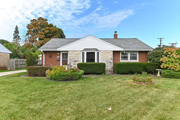 Greenfield, WI 53220,4431 S 67th St