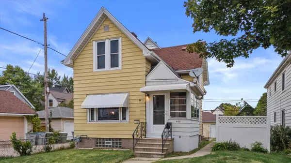 Milwaukee, WI 53207,420 E Wilson St