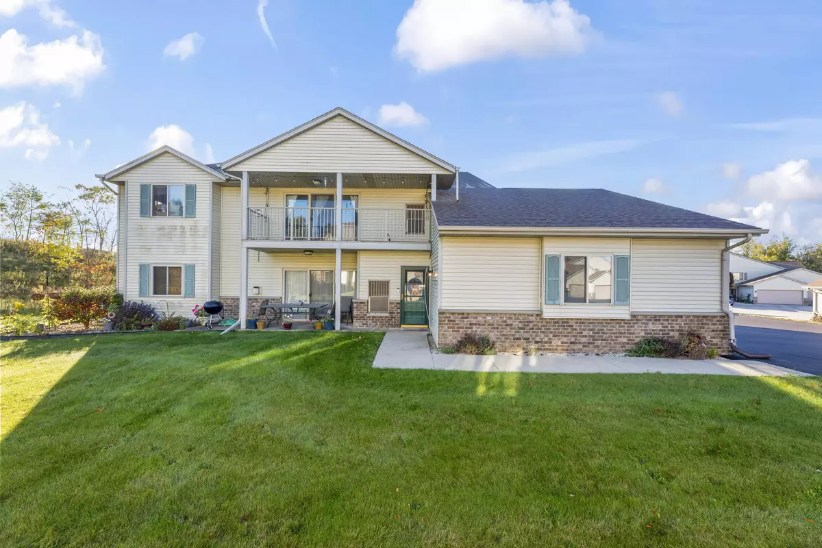 Addison, WI 53002,818 Church St Unit 1