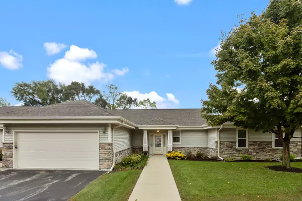 331 Westside Ave Unit 1,  Mukwonago,  WI 53149
