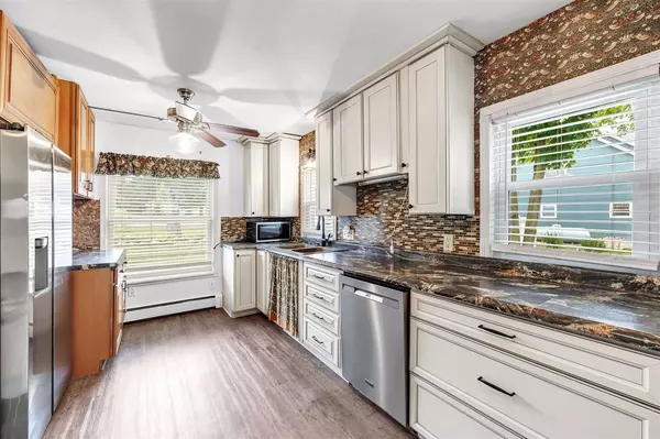 Royalton, WI 54983,E5698 Waukaunaka St