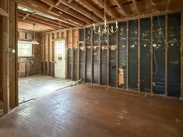 Lake Geneva, WI 53147,1626 Evergreen Ln