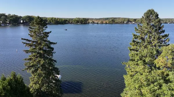 Waterford, WI 53185,6616 Heidelberg Cir