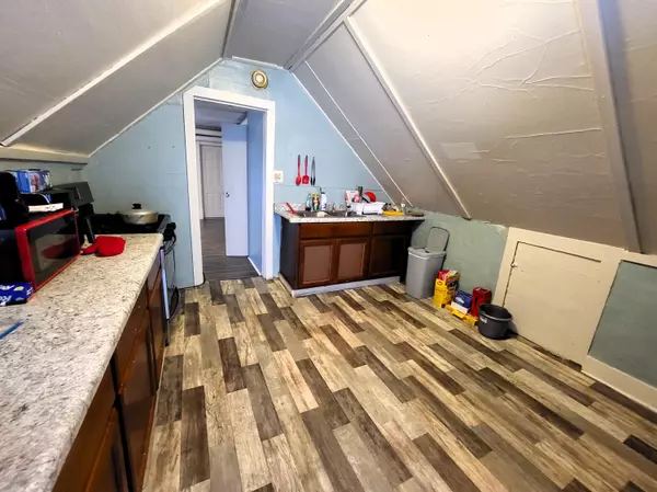 Milwaukee, WI 53215,1115 S 33rd St Unit 1115A