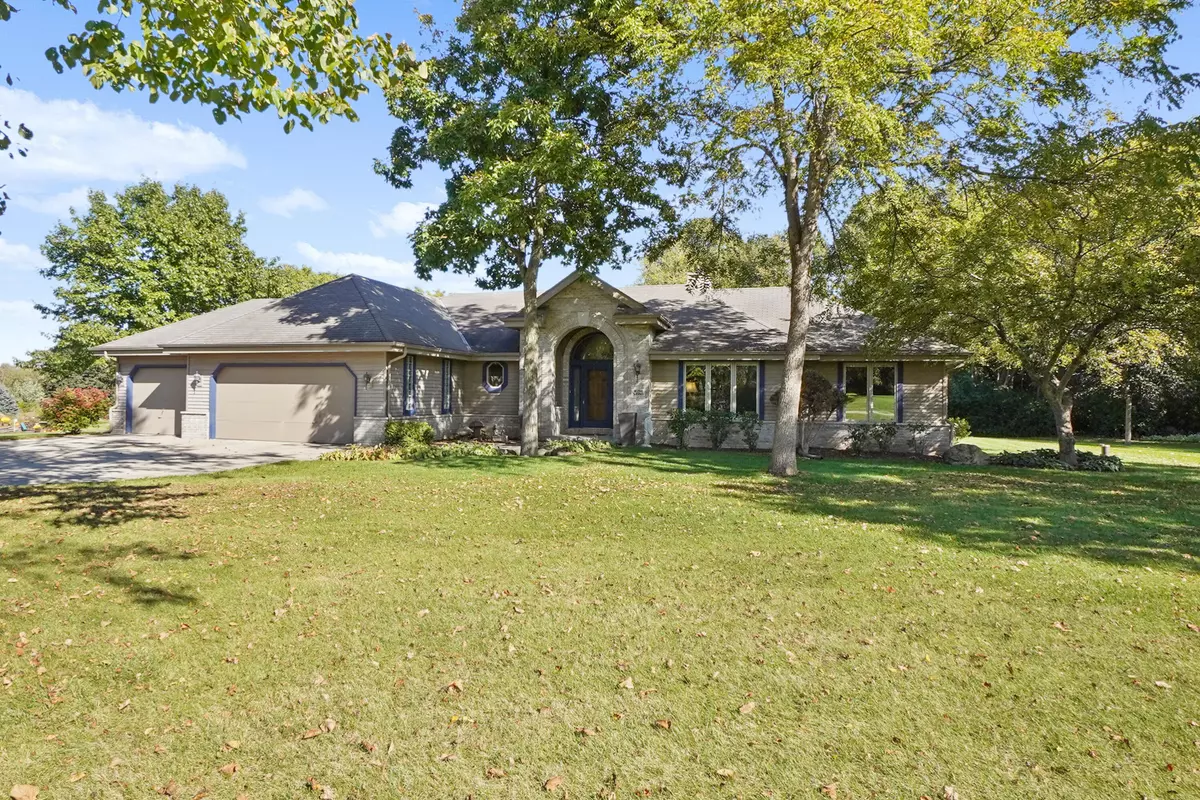 Waukesha, WI 53189,W254S4980 Gruettner Dr
