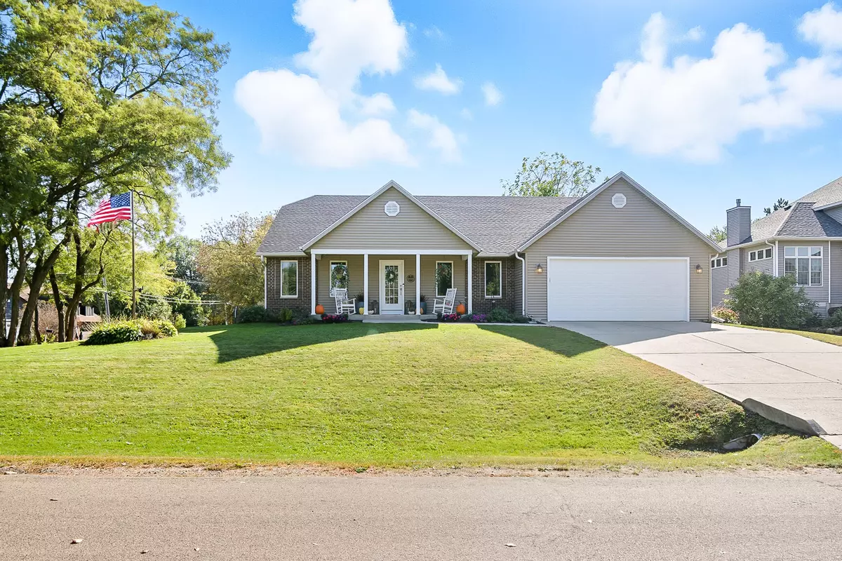 Lake Mills, WI 53551,W8183 Bridle Path