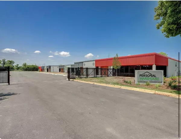 Brown Deer, WI 53223,8949 N Deerbrook Trl Unit 105