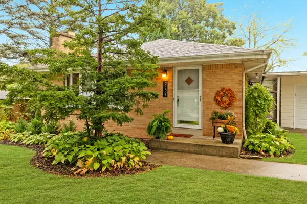 Wauwatosa, WI 53226,2024 N 119th St