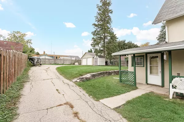 Watertown, WI 53094,204 N Church St