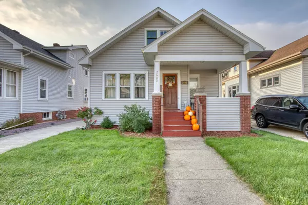 2603 Olive St, Racine, WI 53403