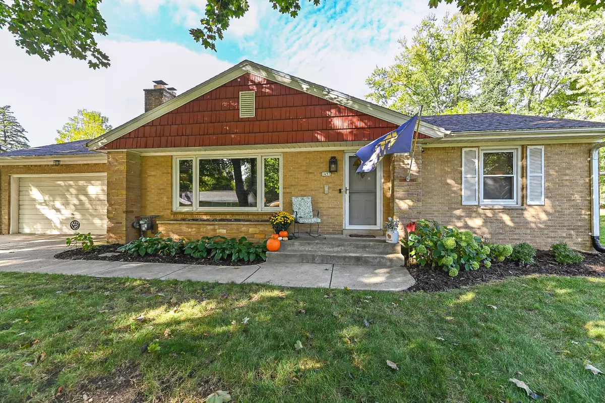 Wauwatosa, WI 53226,1651 N 118th St