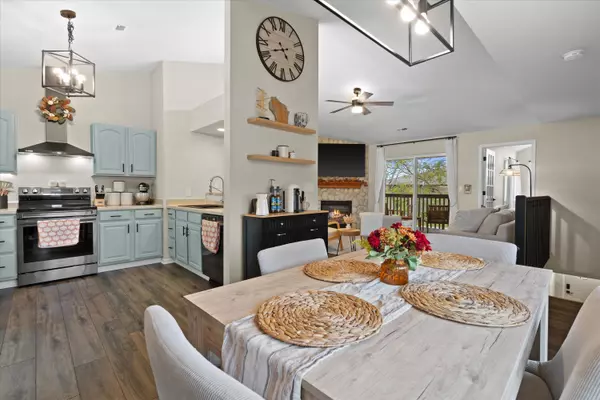 N161W20733 Kami Ln,  Jackson,  WI 53037