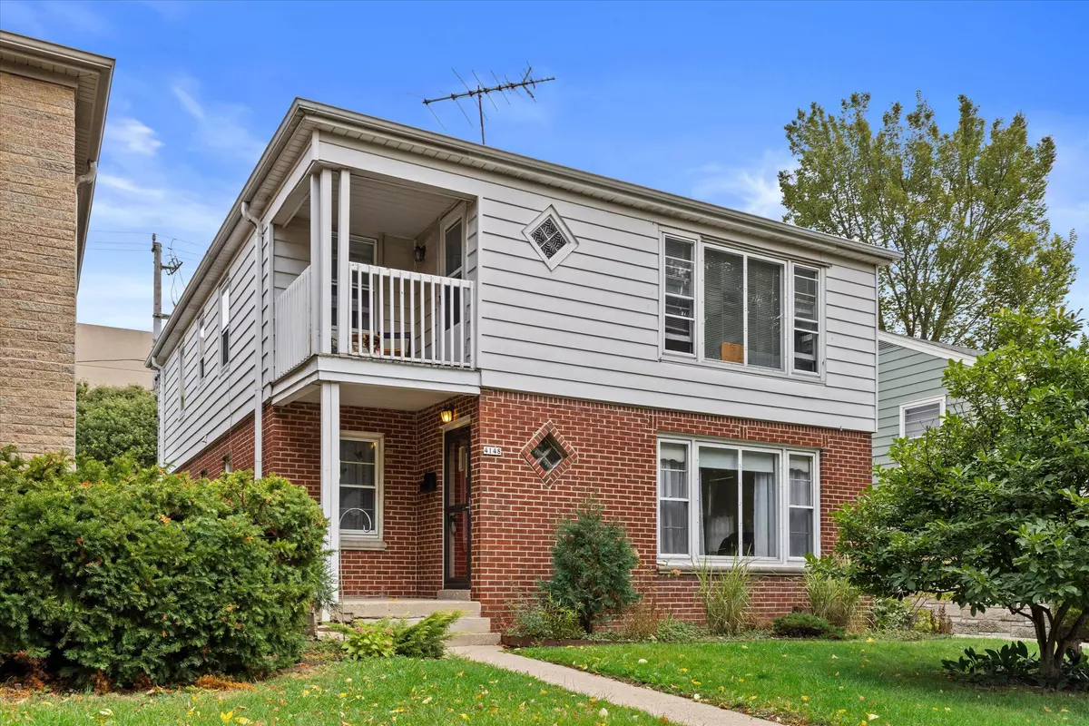 Shorewood, WI 53211,4146 N Bartlett Ave Unit 4148