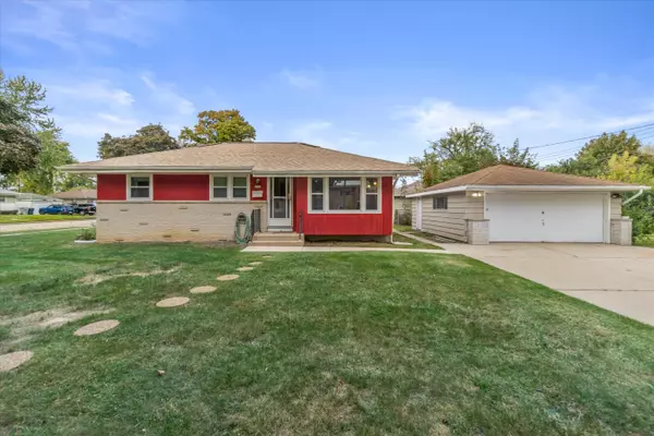 8030 W Thurston Ave, Milwaukee, WI 53218