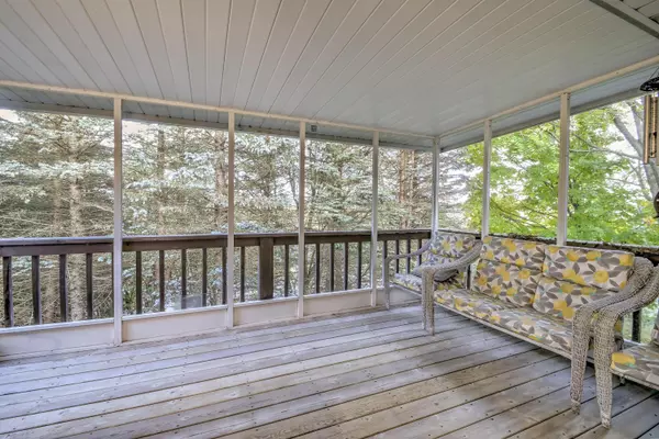 West Bend, WI 53095,1803 Hilltop Dr