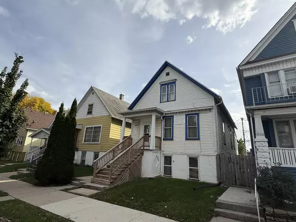 2019 W Lapham St, Milwaukee, WI 53204