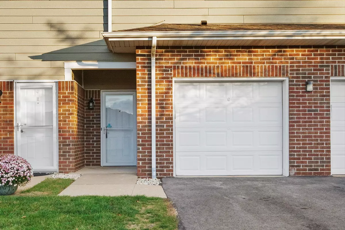 Pleasant Prairie, WI 53158,6746 100th Pl Unit G