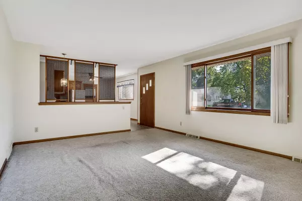 Onalaska, WI 54650,505 Flint St