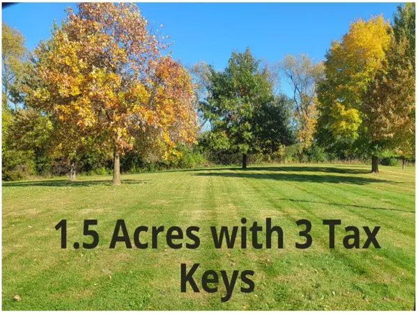 Lt13-15 Broad St, Walworth, WI 53115