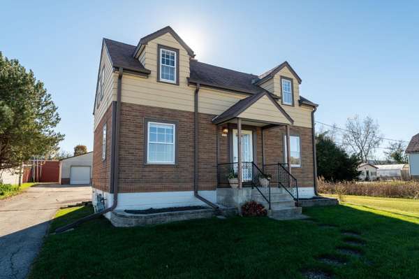 2411 W Mill Rd, Glendale, WI 53209