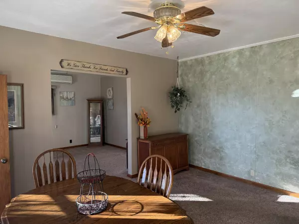 Mishicot, WI 54228,351 Randolph St