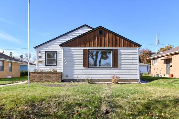 2643 S 63rd St, Milwaukee, WI 53219