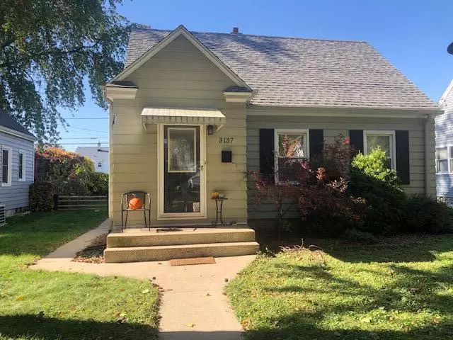 3137 S Burrell St, Milwaukee, WI 53207