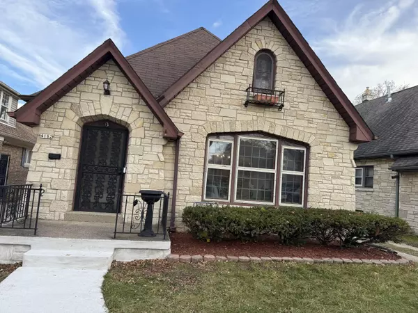 Milwaukee, WI 53209,4182 N 13th St