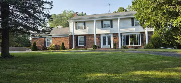 Grafton, WI 53024,866 E Pioneer Rd