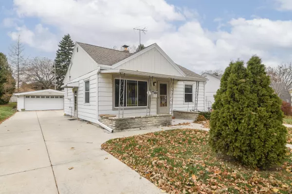 Milwaukee, WI 53207,3515 S 1st Pl