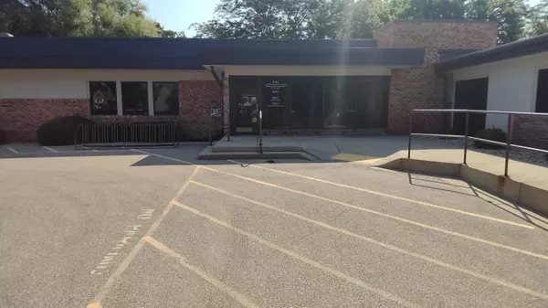 Burlington, WI 53105,190 Gardner Ave Unit 4