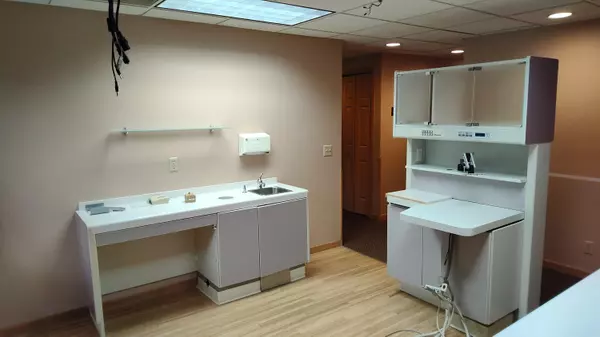 Burlington, WI 53105,190 Gardner Ave Unit 4