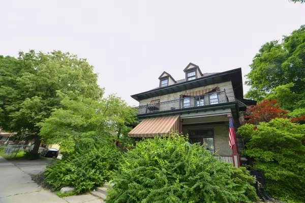 Milwaukee, WI 53208,2134 N 28th St