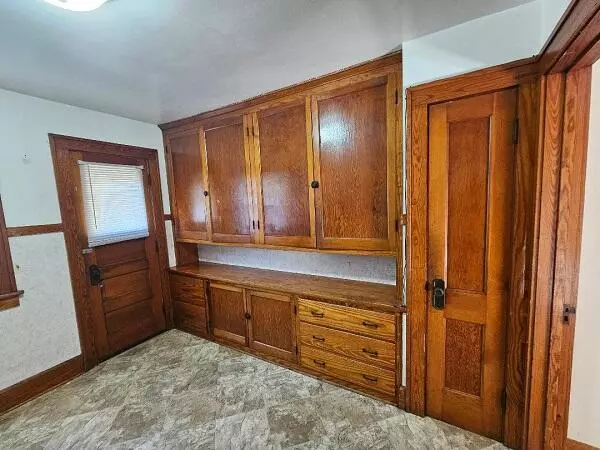 Racine, WI 53403,1926 Thurston Ave Unit 1928