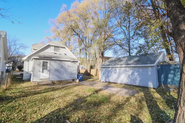 Campbell, WI 54603,1608 Caroline St