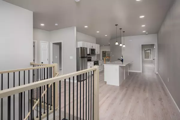 Greenfield, WI 53221,3314 W Alvina Ave