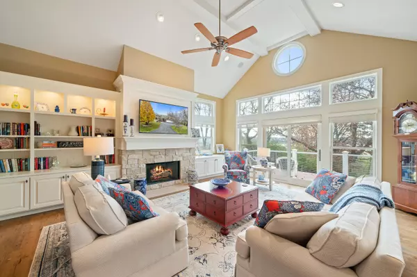 Geneva, WI 53147,1401 Geneva National Ave S Unit 26-01