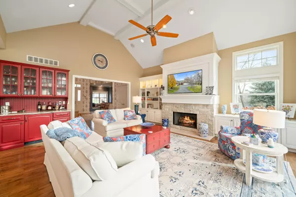 Geneva, WI 53147,1401 Geneva National Ave S Unit 26-01