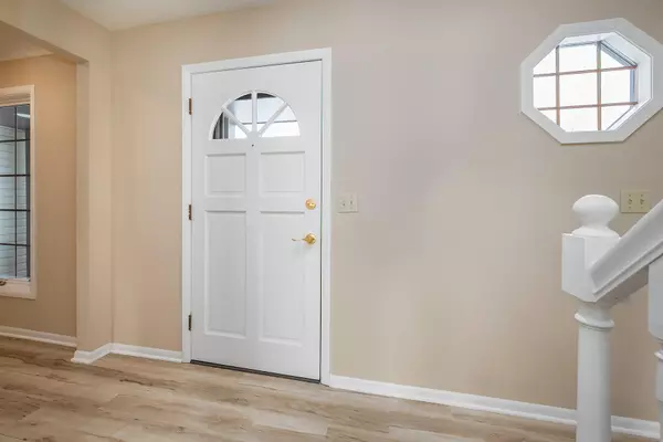 Sussex, WI 53089,W233N6950 Salem Dr