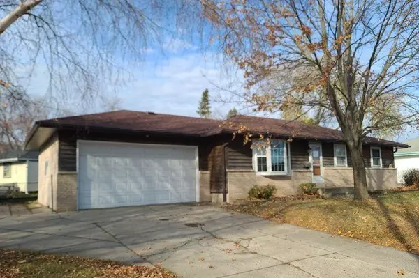 Milwaukee, WI 53221,6233 S Avalon St