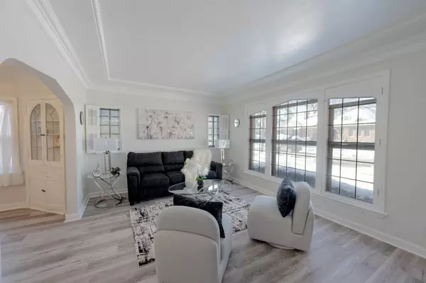 Milwaukee, WI 53209,4182 N 13th St