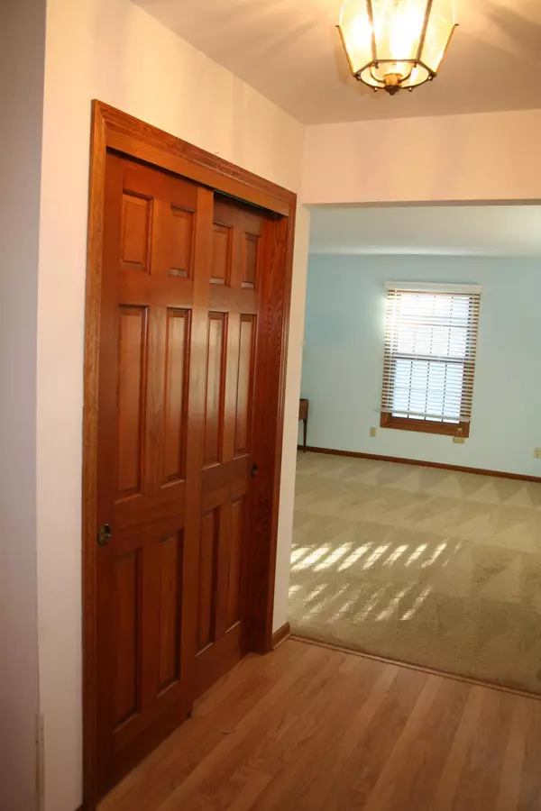 Elmwood Park, WI 53405,3427 E Elmwood Dr