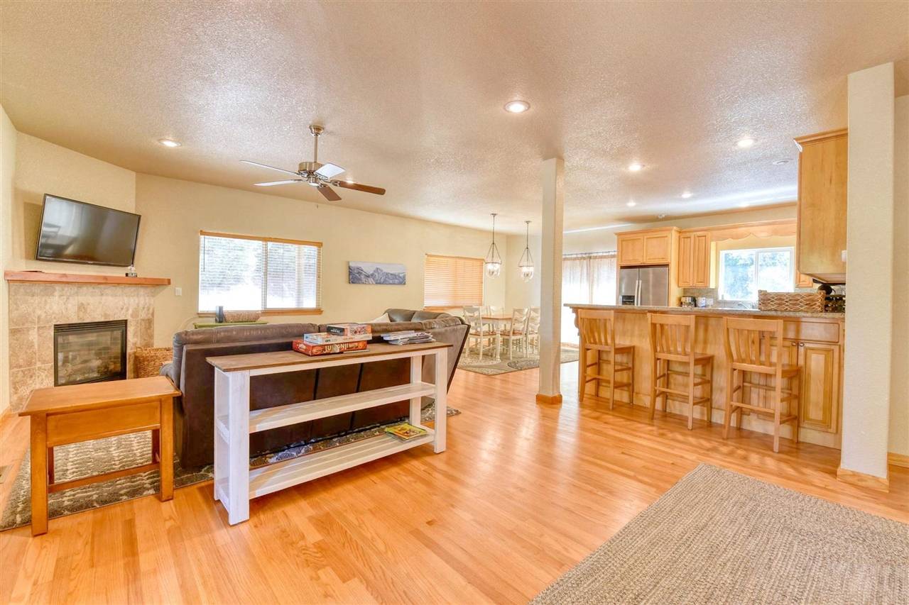 Groveland, CA 95321,12295 Sunnyside