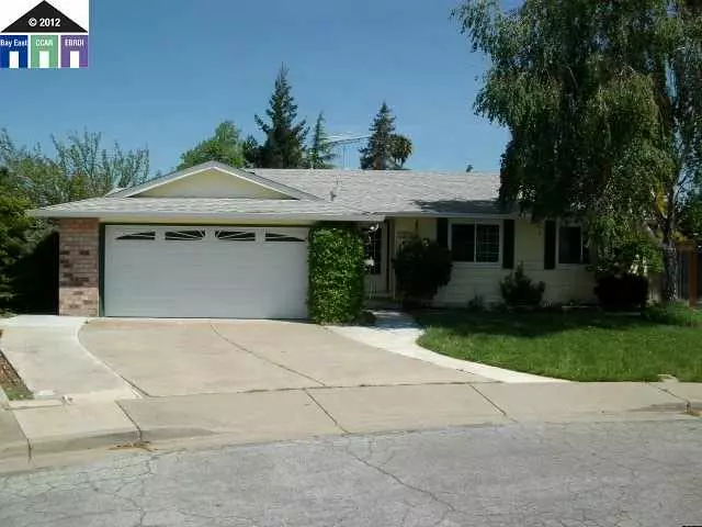 Fremont, CA 94555,34262 BARNFIELD PL