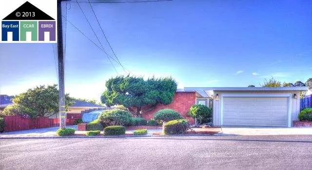 El Cerrito, CA 94530,5825 CHARLES AVE